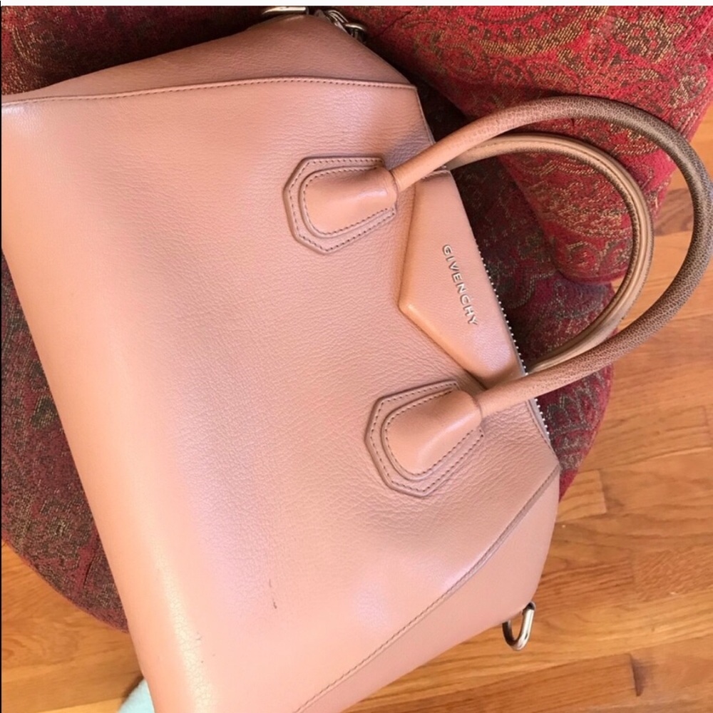 Givenchy Antigona small bag